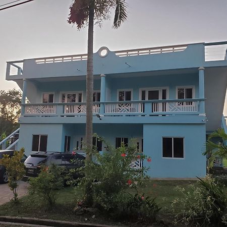 Tranquility Suites- Feels Like Home Choiseul Esterno foto