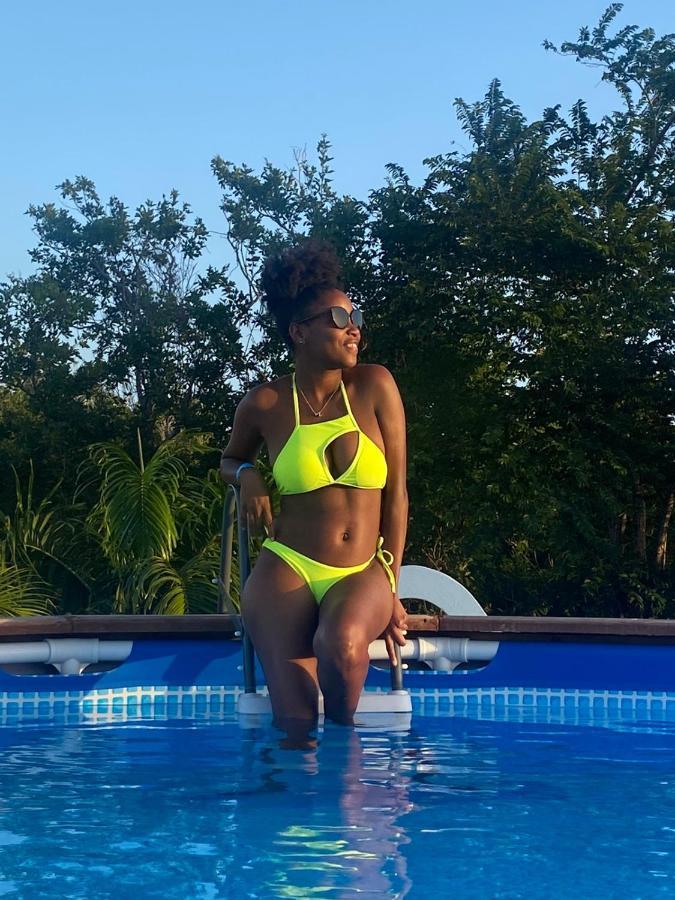 Tranquility Suites- Feels Like Home Choiseul Esterno foto