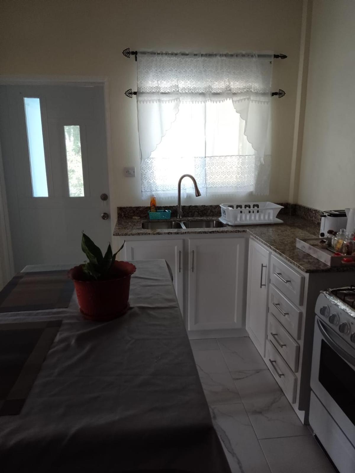 Tranquility Suites- Feels Like Home Choiseul Esterno foto